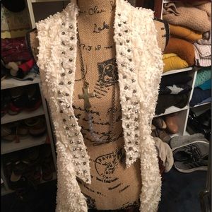 Bke boutique studded vest